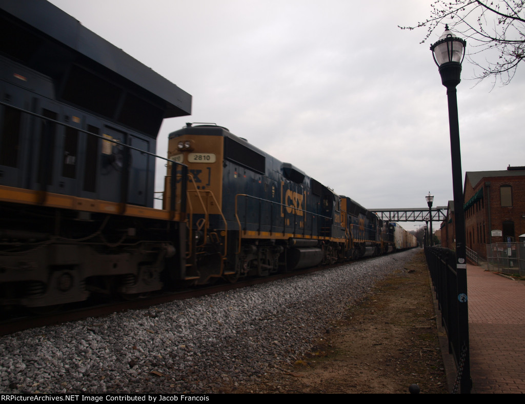 CSX 2810